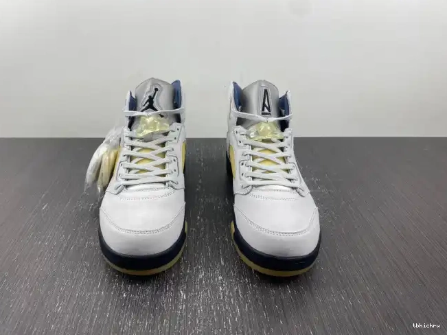 Reps TBkick WMNS x Jordan 5 Air FZ5758-004 Ma Maniere A 0513